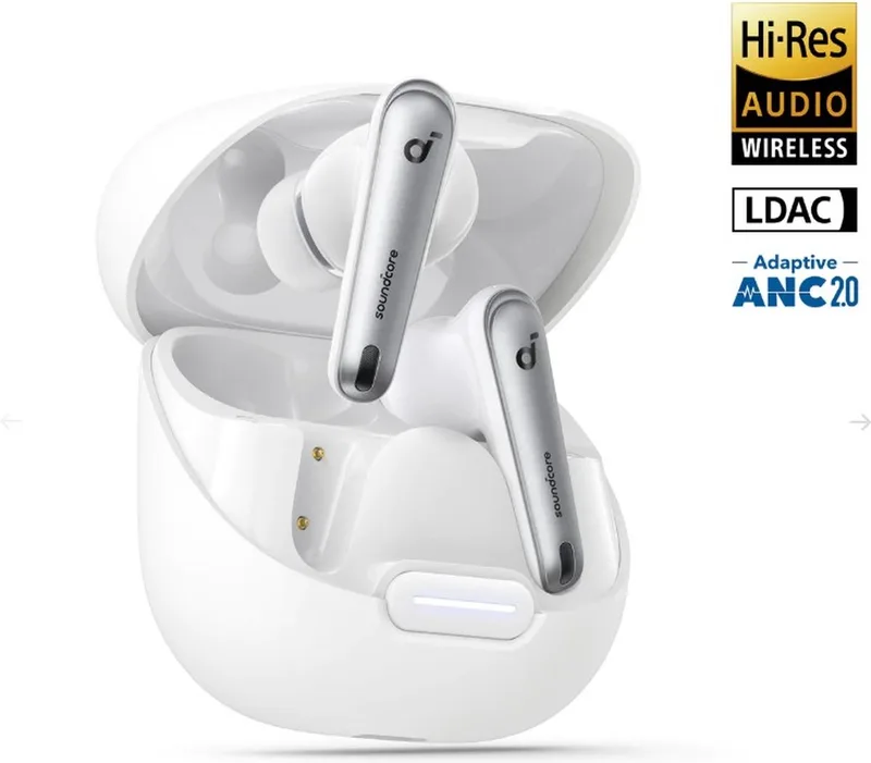Liberty 4 Draadloze Oordopjes - Noise Cancelling Headset by Soundcore in White – product photo 1 of 2