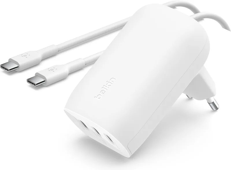 Belkin 65W 3-poorts USB-C wandlader met 1.8M 100W USB-C kabel by Belkin in White – product photo