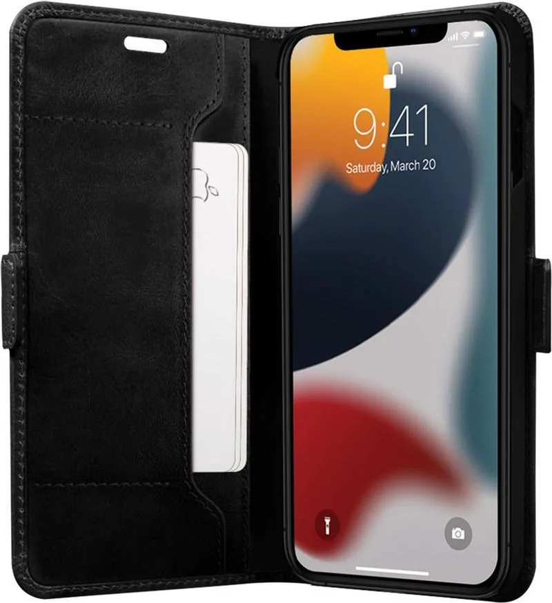 Copenhagen Slim hoesje geschikt voor iPhone 13 Pro van dbramante1928 in Zwart – productfoto