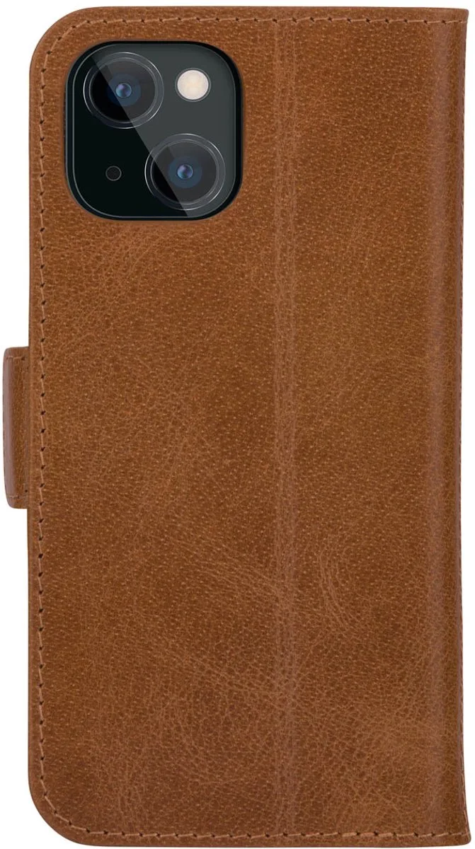 iPhone 13 Bookcase hoesje van dbramante1928 in Tan – productfoto