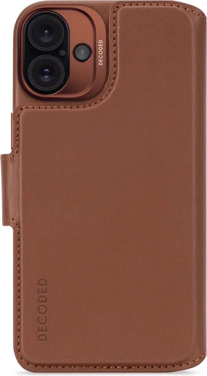 Leren Detachable Wallet Case Geschikt voor iPhone 16 Plus - 2-in-1 Magnetisch Afneembaar Hoesje met Pasjeshouder - Premium ECCO Leer - Geschikt voor MagSafe by Decoded in Brown – product photo