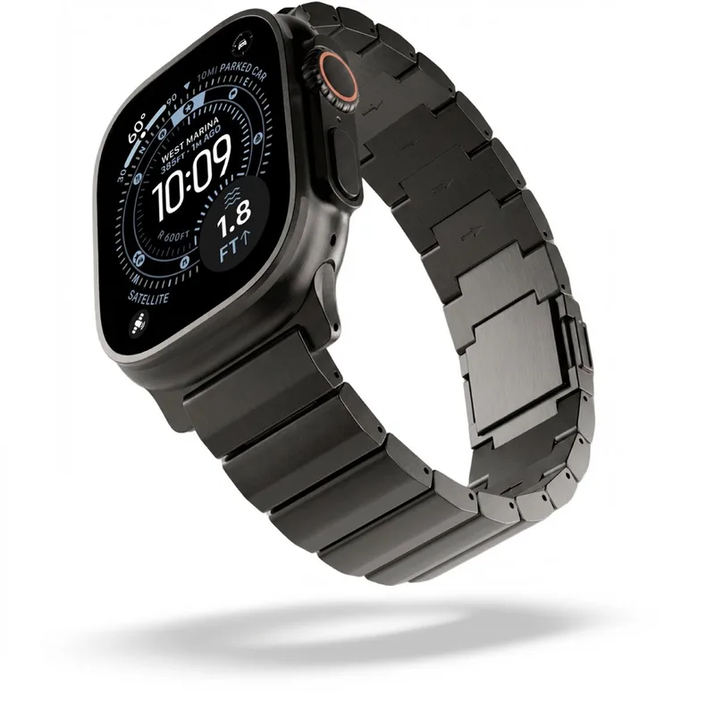 Titanium Watch Bandje - Apple Watch Band - Compatibel met Apple Watch Ultra 1/2 en 44, 45, 46, 49 mm Modellen - Lichtgewicht - Krasbestendig met DLC-coating - Verstelbare Pasvorm - Magnetische Sluiting by Decoded in Black – product photo