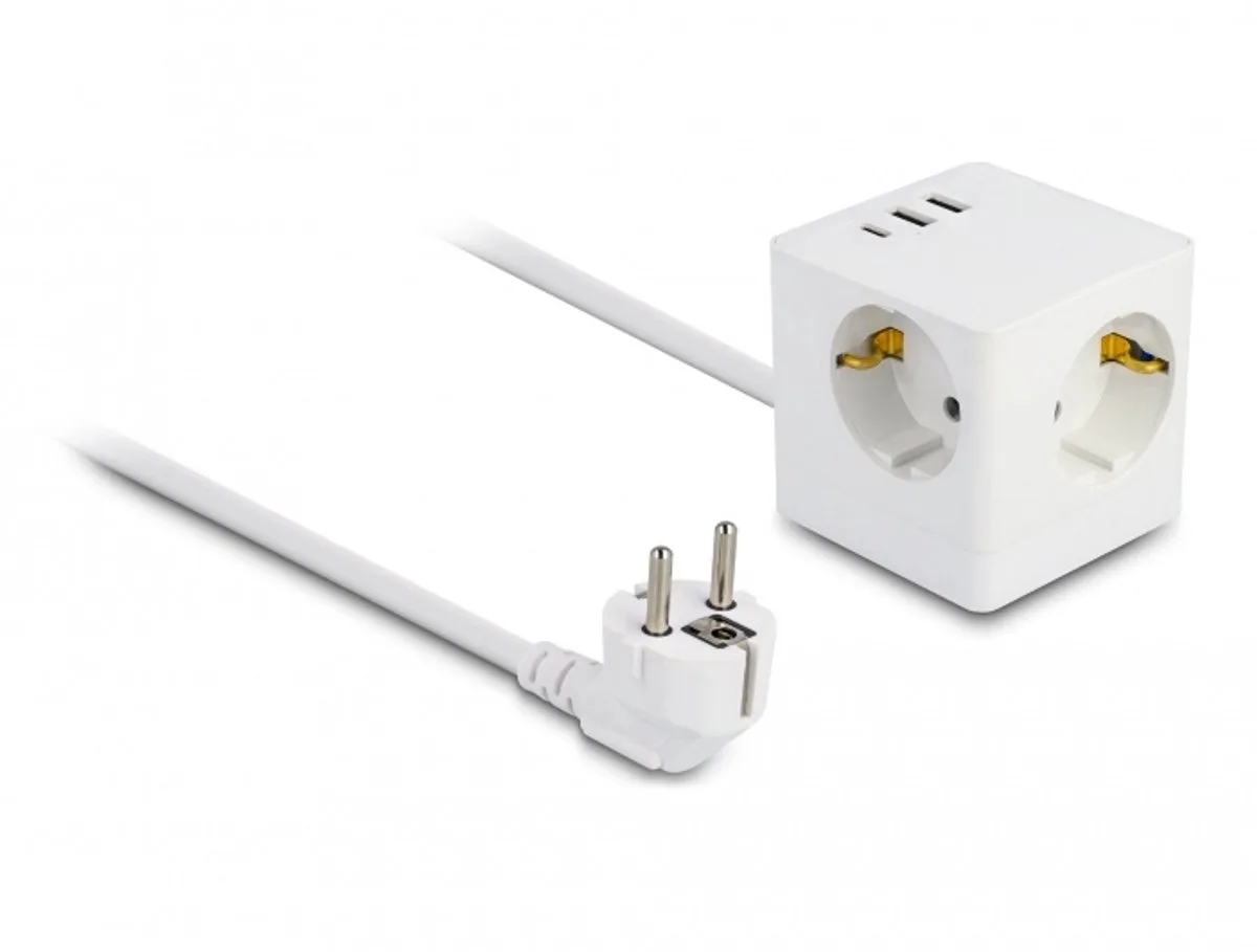 Extension Socket Cube 3-way with childproof lock and USB charger, 1.5 m cable, white fra Delock i Hvid – produktbillede