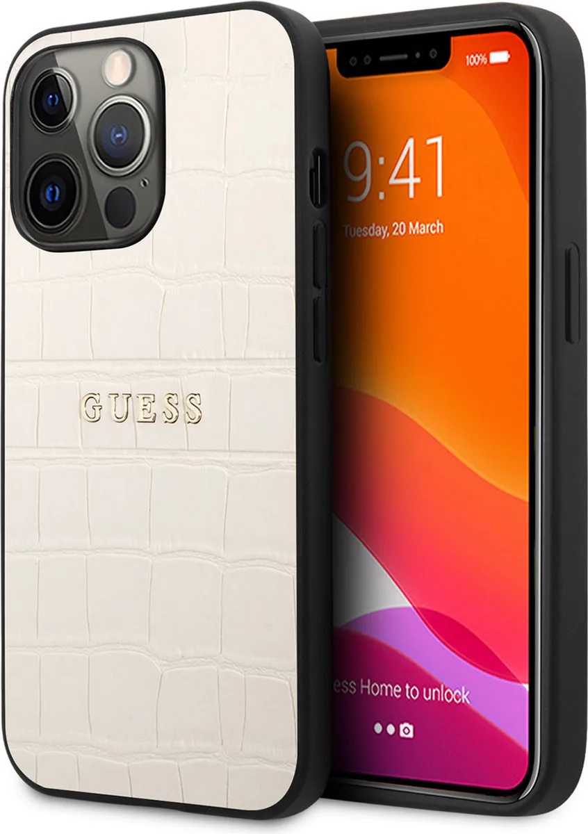 hoesje voor iPhone 13 Pro - Hardcase Backcover - Croco Lines de Guess en Beige – photo produit