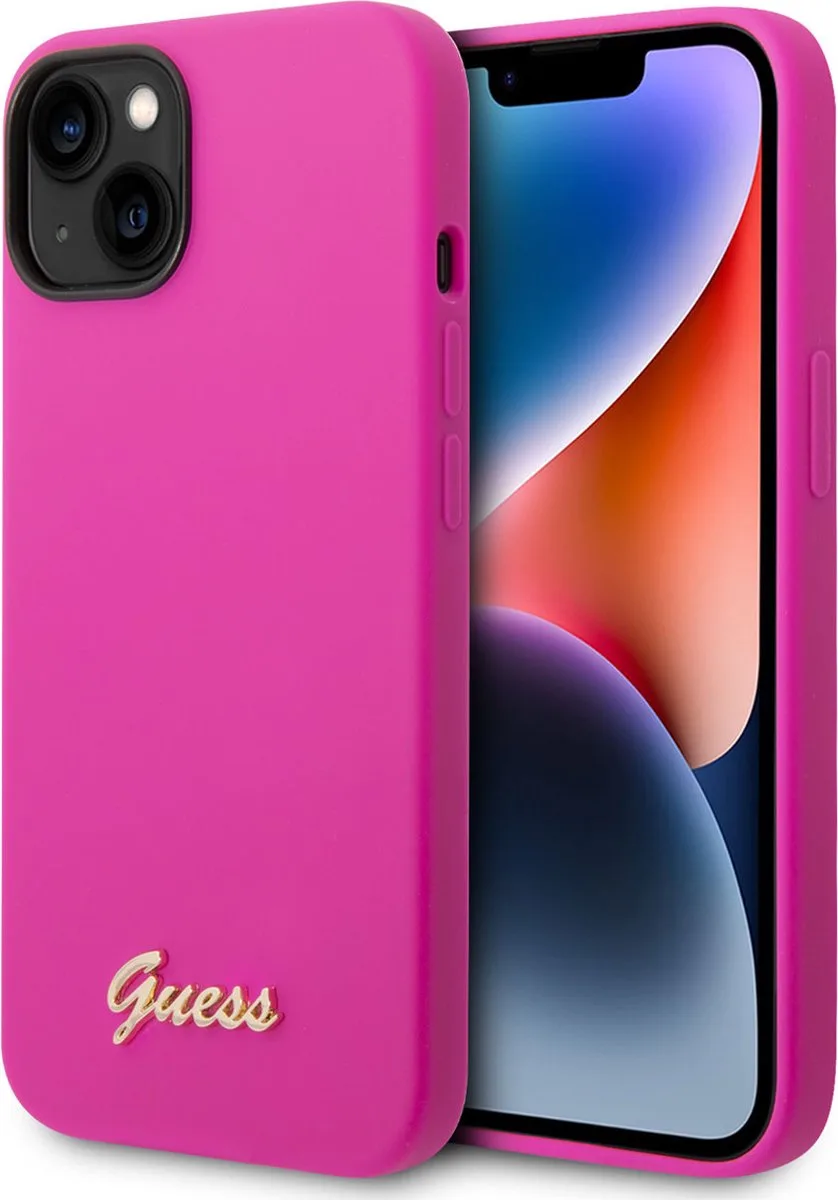 iPhone 14 Plus Silicone Backcover - Metal logo - Fuchsia von Guess in Rosa – Produktfoto