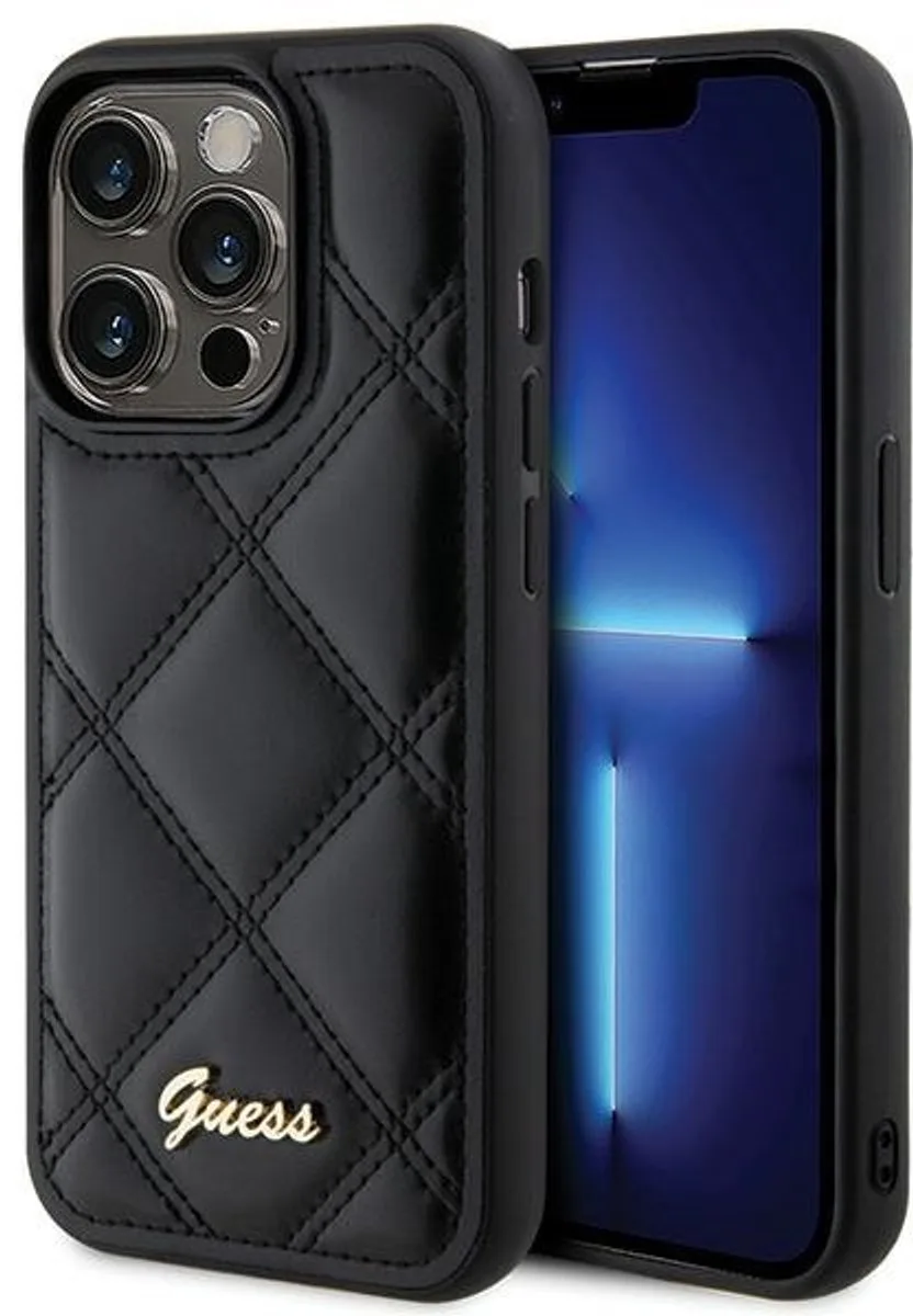 Quilted Metal Logo Back Case - Geschikt voor Apple iPhone 15 Pro Max (6.7") van Guess in Zwart – productfoto