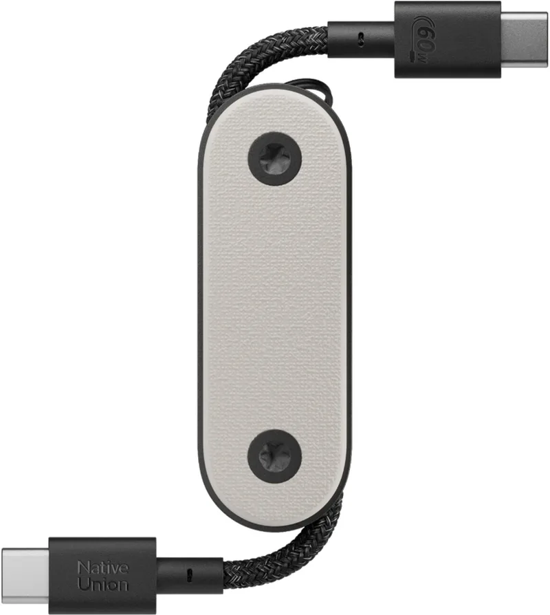 Pocket Cable USB-C naar USB-C 17cm Sandstone by Native Union in Transparent – product photo