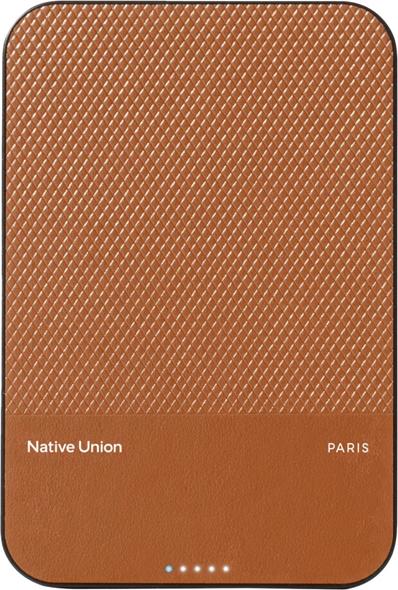 (Re)Classic Power Bank - MagSafe - Qi2- 5000mAh van Native Union in Tangerine – productfoto