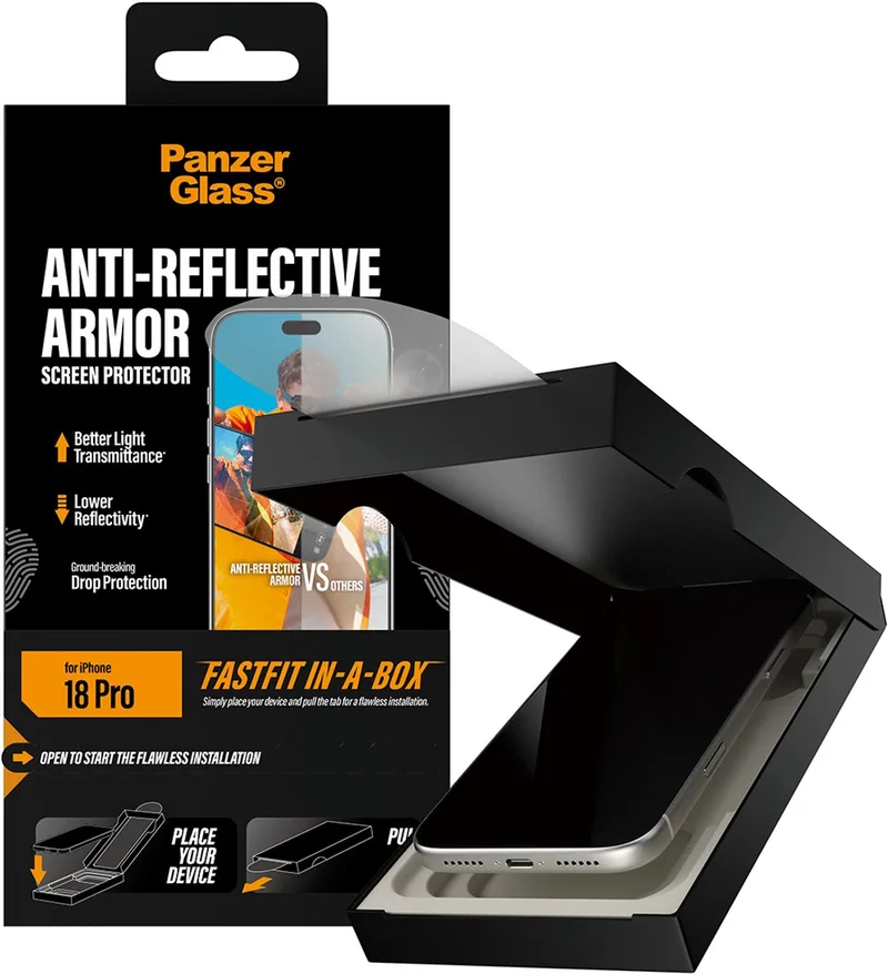 Anti-reflective Armor Screen Protector iPhone 18 Pro w. FASTFIT IN-A-BOX von PanzerGlass – Produktfoto
