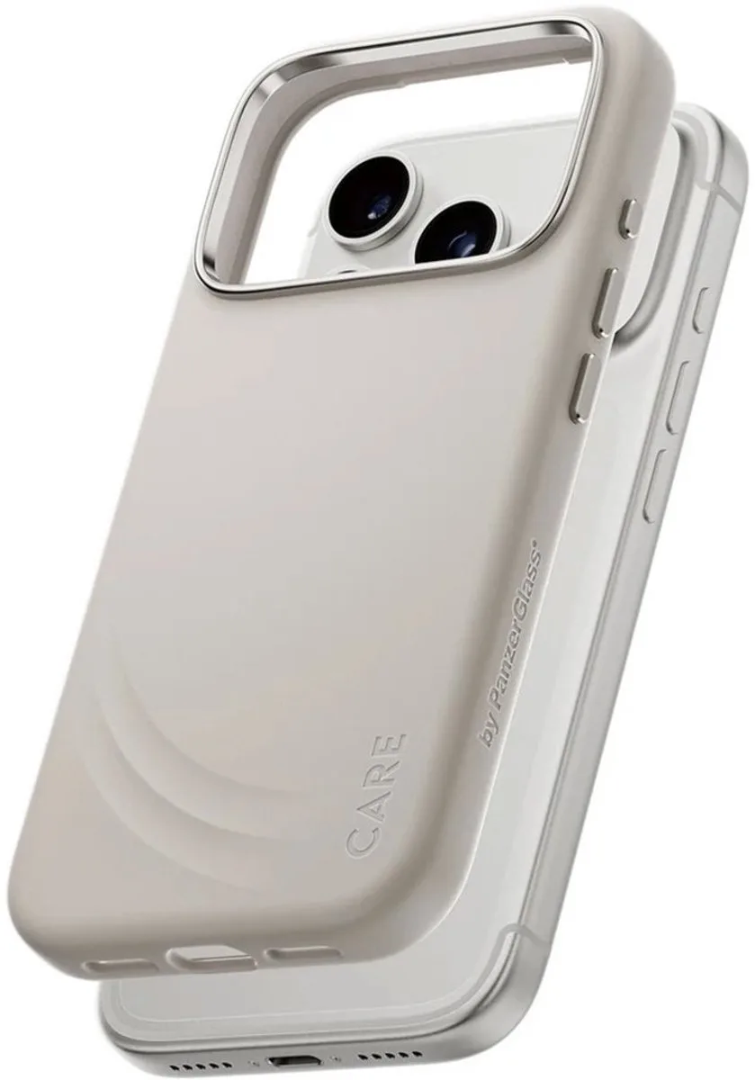 CARE by PanzerGlass Feature FLOW MagSafe Case iPhone 17 Pro Vanilla fra PanzerGlass i Beige – produktbillede
