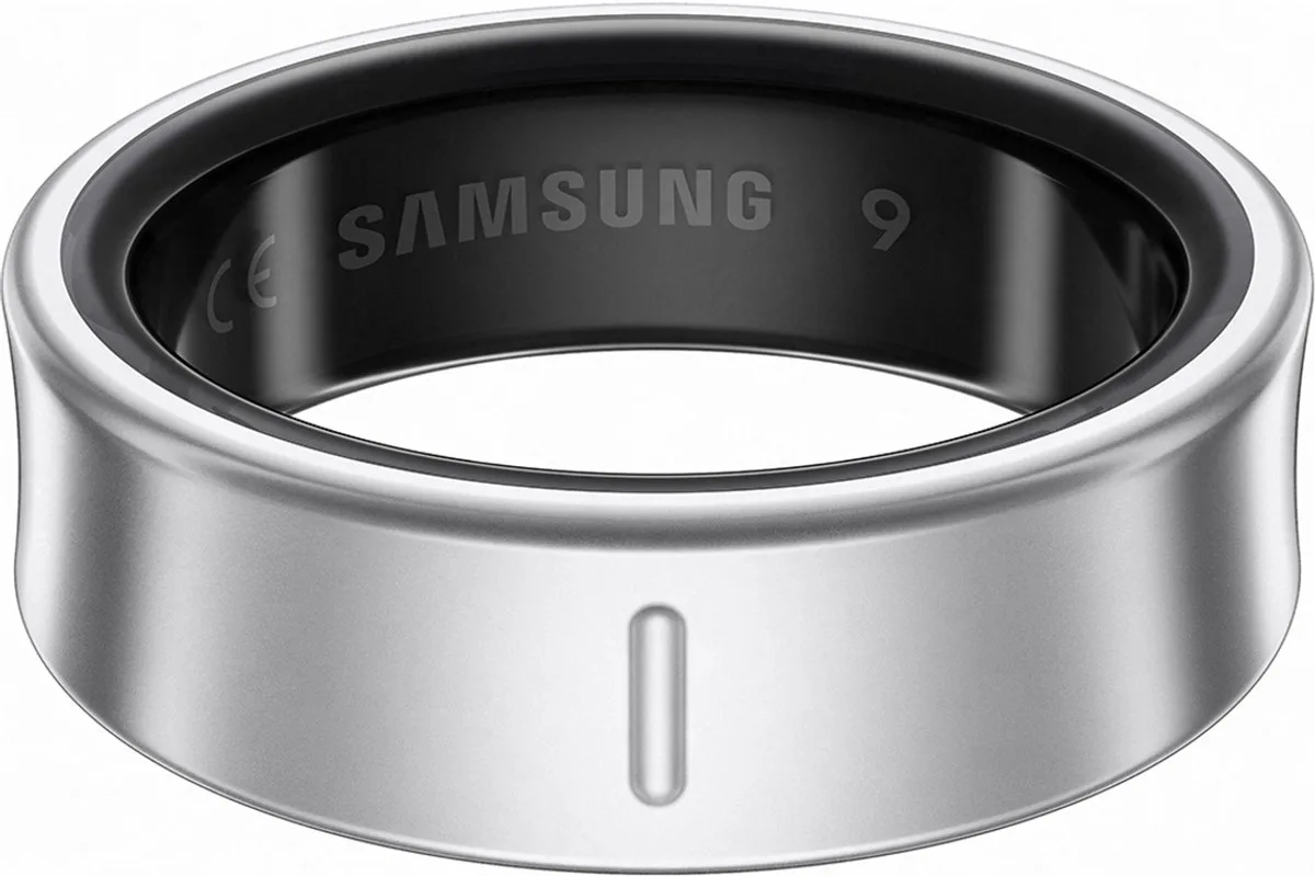 Galaxy Ring Maat 7 met LED Indicator von Samsung in Silber – Produktfoto