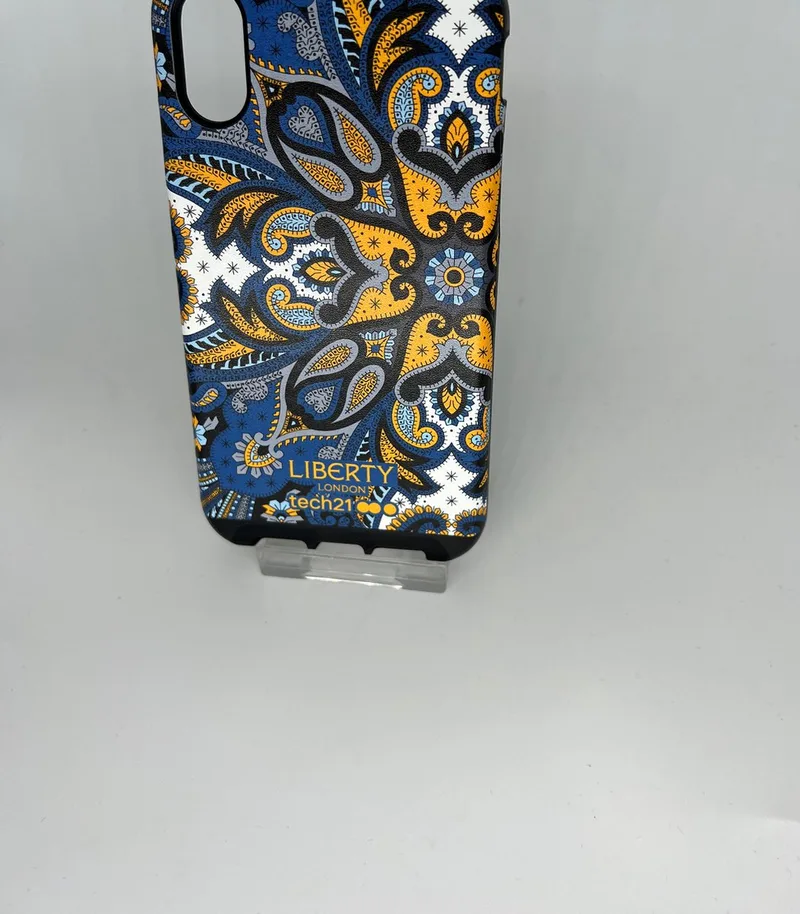 Liberty London Evoluxe Marham Iphone Xr Backcase von Tech21 in Blau – Produktfoto