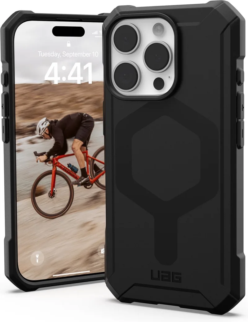 Essential Armor Mag geschikt voor iPhone 16 Pro Hoesje - zwart | zwart by UAG in Black – product photo