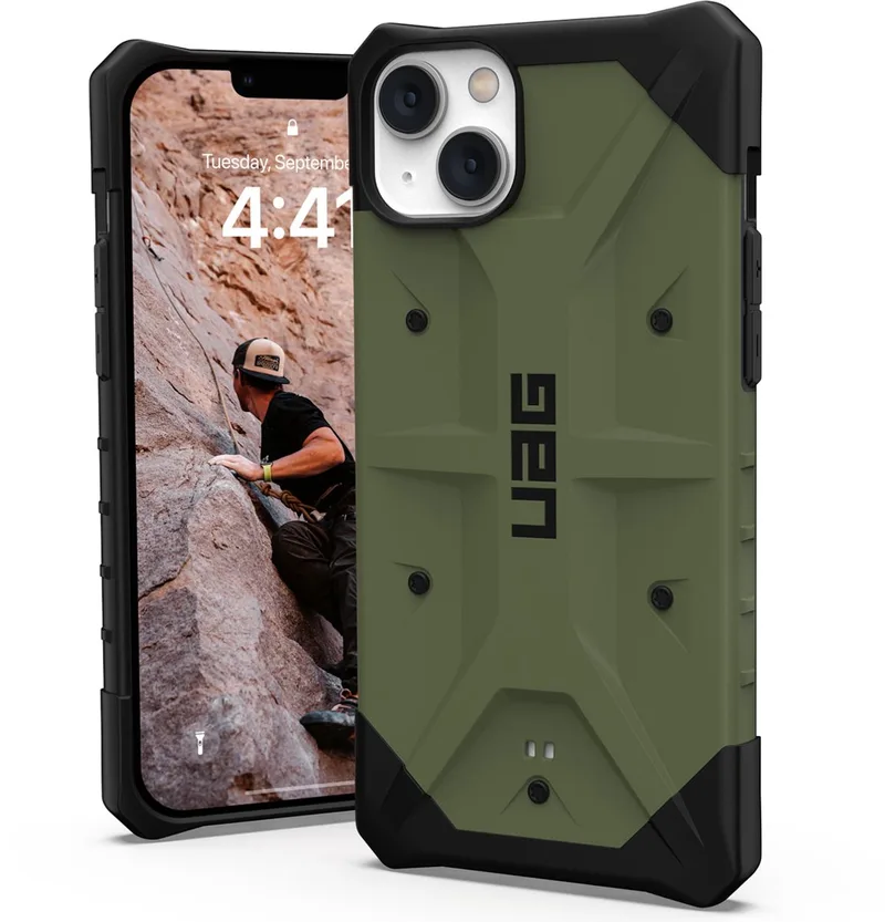 Pathfinder iPhone 14 Plus Hoesje | olijfgroen by UAG in Green – product photo
