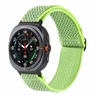 Elastische solo loop nylon bandje - Neon groen / geel - Samsung Galaxy Watch 8 Classic - 46mm van Watchbandjes-shop – productfoto