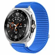 Nylon ribbelbandje - Koningsblauw - Samsung Galaxy Watch 8 Classic - 46mm van Watchbandjes-shop – productfoto