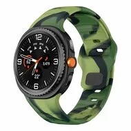 Wave siliconen band - Camouflage groen - Samsung Galaxy Watch 8 Classic - 46mm by Watchbandjes-shop – product photo