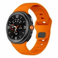 Wave siliconen band - Oranje - Samsung Galaxy Watch 8 Classic - 46mm van Watchbandjes-shop – productfoto