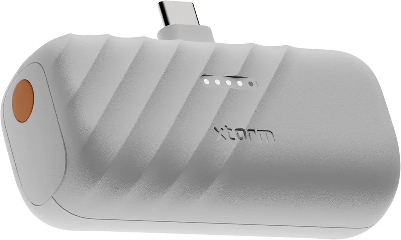 Go2 Evolution Powerbank – 5.000 mAh – USB-C Aansluiting – Krachtige Duurzame Powerbank – Geschikt voor iPhone & Samsung – Ice White von Xtorm in Weiß – Produktfoto
