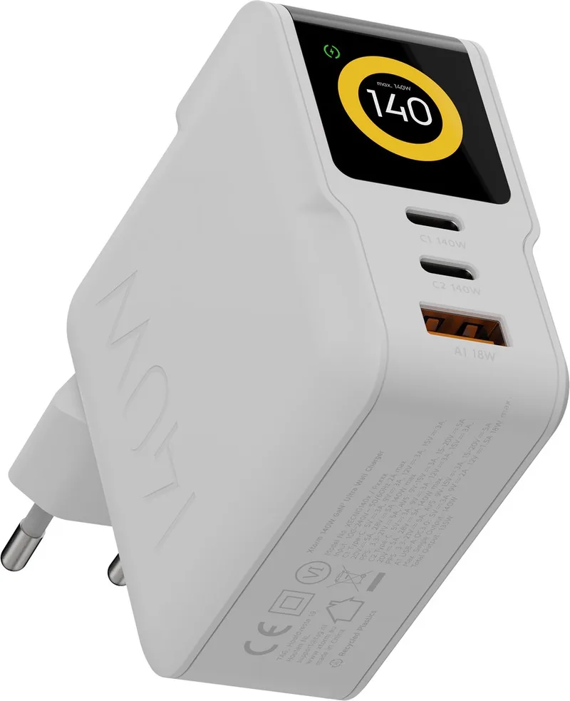 NextGen USB-C Oplader 140W – Laptop Oplader voor MacBook Pro – GaN³ Snellader met Smart Display – 3 Poorten – Wit von Xtorm in Wit – 140W – Produktfoto