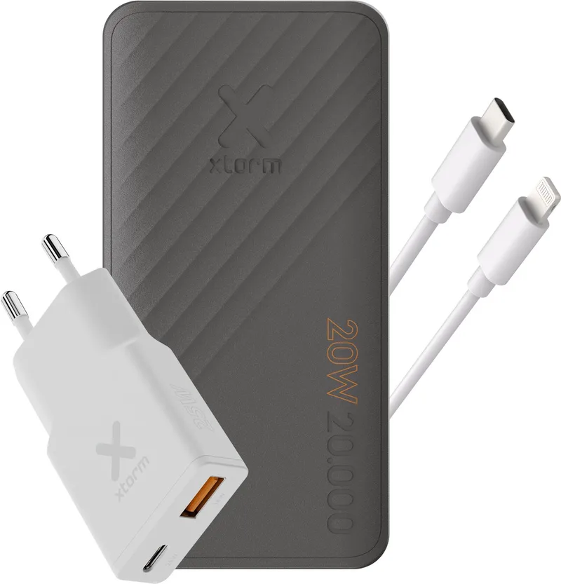 SuperCharge PowerBank 20000mAh + 33W Go2 SlimLine Charger + USB-C naar Kabel - Noodpakket van Xtorm in Lightning – productfoto