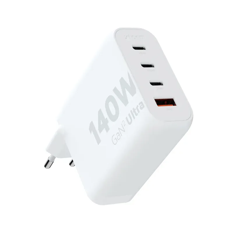 Ultra Wall USB-oplader 140 W 3x USB-C, 1x USB-A Quick Charge 3.0 Binnen GaN by Xtorm in White – product photo